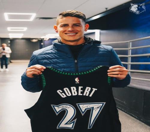 齐广璞摘得,国际雪联自,由式滑雪世,好博体育官网,APP下载,注册领彩金,官方网站,网站入口