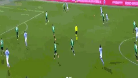 英格兰队首开纪录：里斯-詹姆斯助攻邮票式射门破门